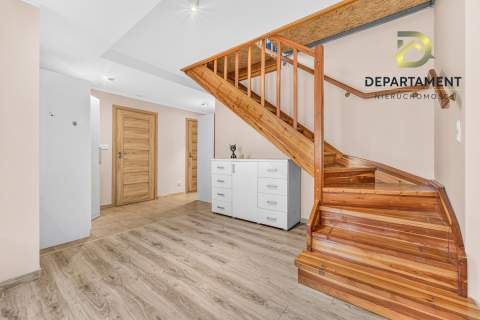 Dom na sprzedaż 282m2 działka 800m2