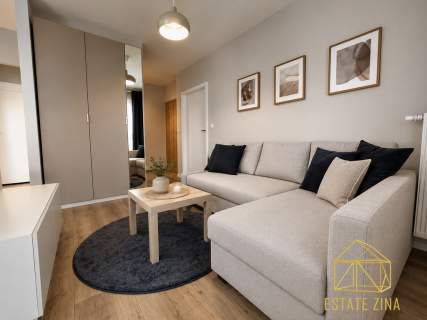 2 pokoje 47 m Balkon Garaż Solaris Park