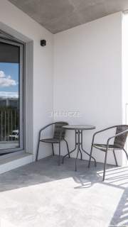 Dwa pokoje balkon klimatyzacja Sławin