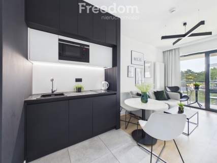 Apartament nad Bałtykiem z częściowym widokiem na morze