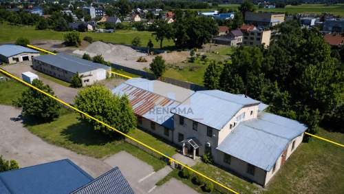 Wielofunkcyjna Nieruchomość Komercyjna .