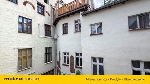 WYJĄTKOWY APARTAMENT W ZABYTKOWYM SPICHRZU TORUŃ