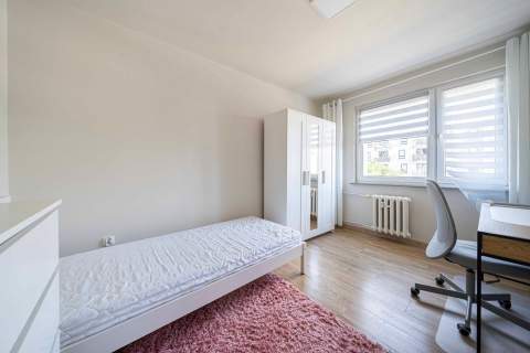 4 pokoje z balkonem na Jeżycach