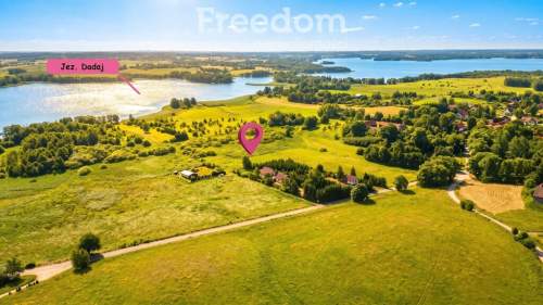 Działka nad jeziorem Dadaj