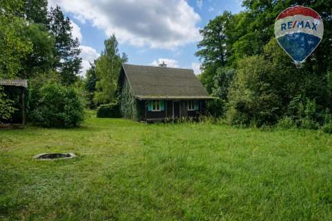 Klimatyczny dom blisko Narwi na działce 2775 m