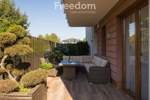 4 pokoje 120,7 m 70 m taras Zen Garden Szeligi, Bemowo