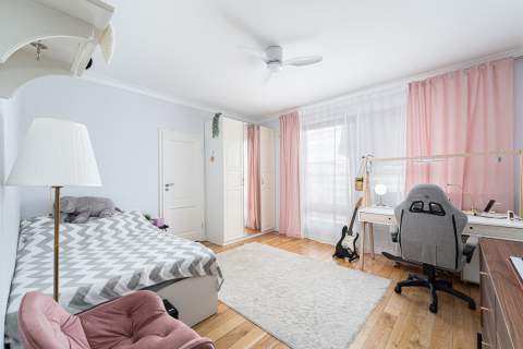 Stylowy apartament z tarasem i klimatyzacją