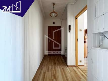 49,9 m 3 pokoje 2. piętro balkon piwnica