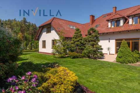 Elegancka willa w Koleczkowie 330 m