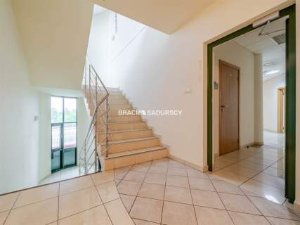lokal biurowy w biurowcu 11m2 Pradnk Bialy