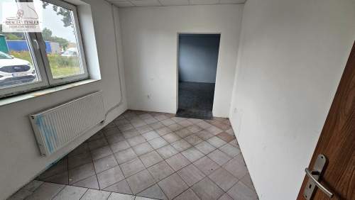 102 m2 LOKAL WYNAJMĘ 2550 4 pokoje WC na Biuro