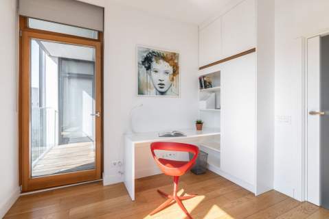 Luksusowy apartament blisko metra