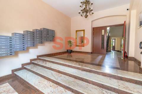Apartament 55,99 m2 Odrestaurowana kamienica 3 min od Piotrkowskiej