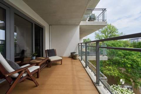 Na sprzedaż 3-pokojowe mieszkanie w River Point