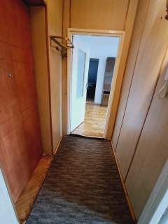 Mieszkanie o pow.60m2, II piętro, do remontu, ul. Ludowa