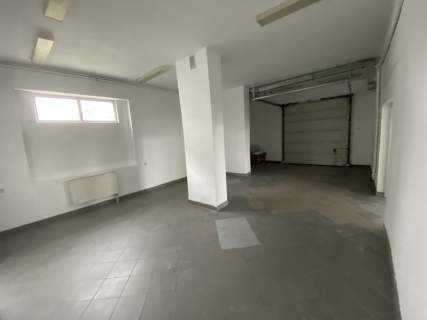235 m2 , parter, tani prąd, rampa