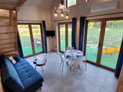Sprzedam gotowy biznes 1,5ha dom 120m2 2x domki