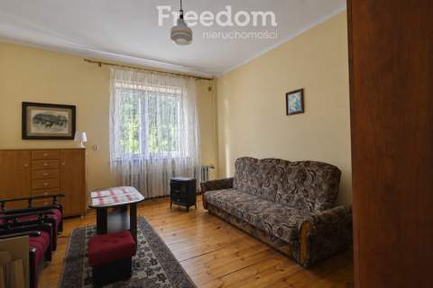 Dom z dużą działką i przestrzenią na Twoje plany