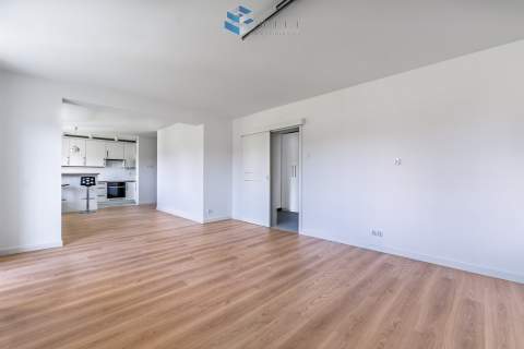 Gotowe do wprowadzenia 4 pokoje Balkon 11 m