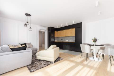 Apartament z tarasem, garaż komórka, ul. Niecia