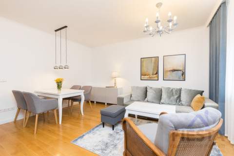 Apartament obok Metra Świętokrzyska