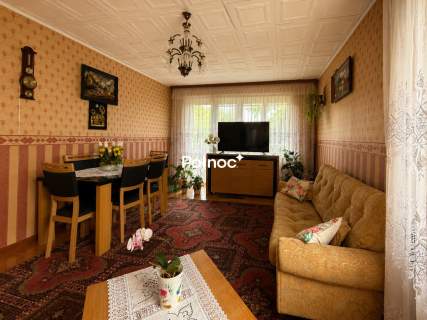 Dom 180 m dodatkowy budynek , ul. Morelowa