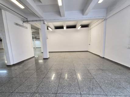 magazyn 900 m2