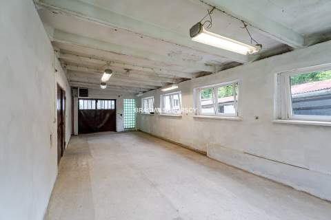 200m2 usługowo-magazynowego, duży parking