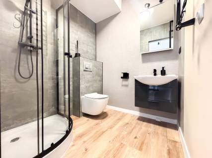 2300 ALL Klima Biurko Balkon ENG