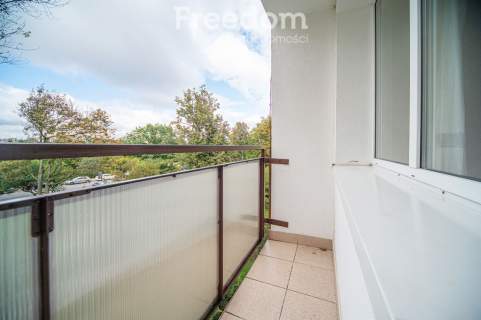 2 POK, GROCHÓW, PIWNICA, BALKON, KOMUNIKACJA
