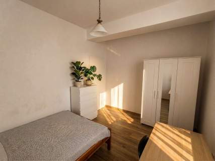DWUPOKOJOWE MIESZKANIE - UL. OBOŹNA - 24 M2