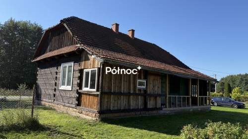 DOM Z PEŁNYCH BALI DREWNIANYCH BUCZKÓW, GM. RZEZAWA 9,30 AR