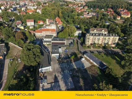 Hala na sprzedaż z zapleczem biurowym Chojnów.
