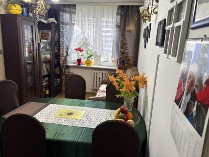 3 pokojowe mieszkanie na sprzedaż na Warszawskich Jelonkach