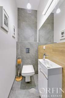 Lokal biurowy-Gdynia Centrum-90 m2-5700 zł, wysoki