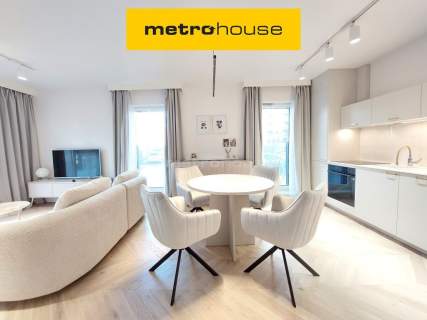 LUKSUSOWY APARTAMENT, 2 MJC POSTOJOWE, KOMÓRKA