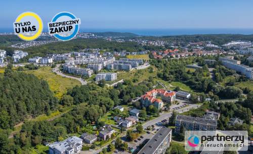 Duża działka z domem w Gdyni Karwinach