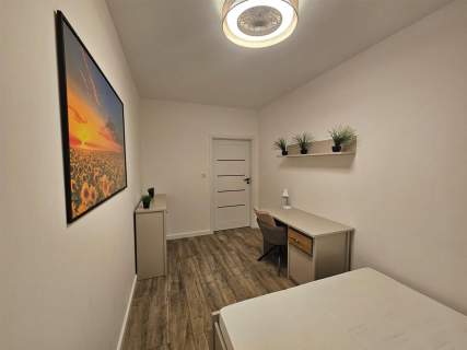DWUPOKOJOWE 44 M2 HALA GARAŻOWA, GDAŃSK JASIEŃ