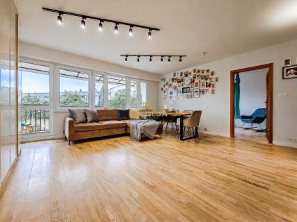 Mieszkanie 4 pokoje z balkonem ul. 1 Brygady, 72m2