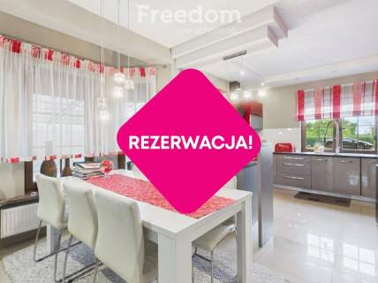 Wyjątkowy Dom z Krytym Basenem i Fotowoltaiką