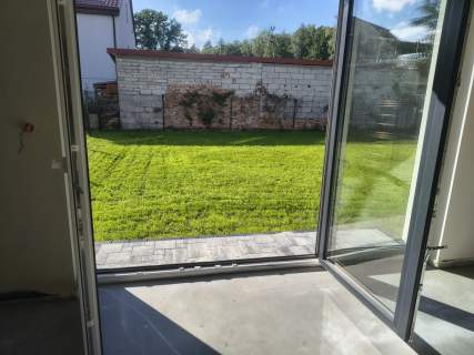 Dom 102m2, 427m2 działka, blisko stacji PKP