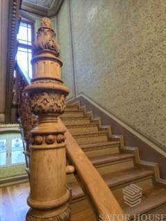 Apartament w odrestaurowanej kamienicy obok Rynku