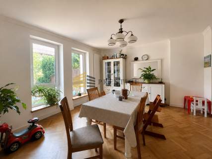 Dom 240m2, 8 pokoi, Zacisze