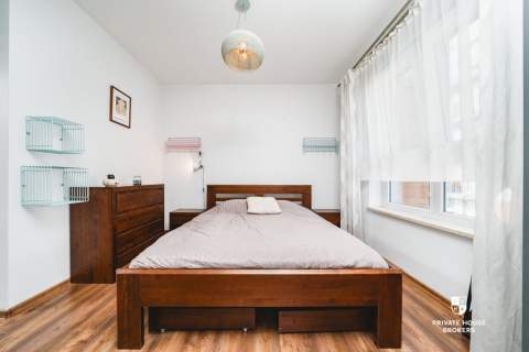 3 pokoje duży balkon miejsce postojowe