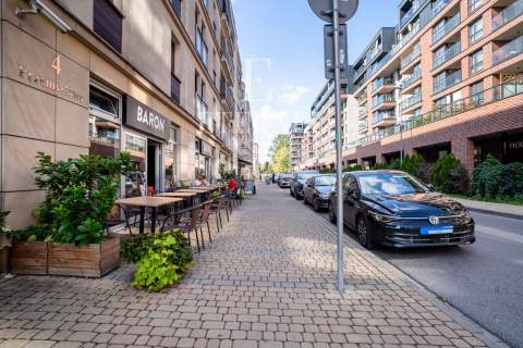 Lokal gastro - Baron - Przemysłowa 4, Zabłocie