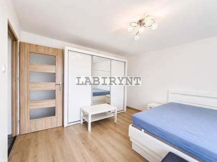 Tysiąclecie, M-3, 52m2, po remoncie, winda, balkon