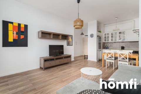Gdynia Strzelców. Apartament z widokiem na las
