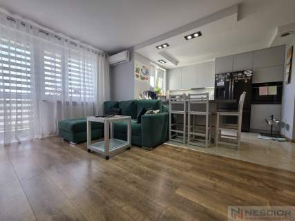 Czteropokojowe mieszkanie w centrum miasta 82,5m2
