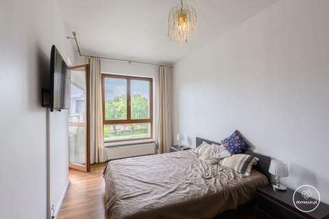 WILANÓW 64m2 3 POKOJE TARAS 12m2 2012r. TRAMWAJ
