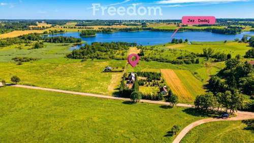 Działka nad jeziorem Dadaj
